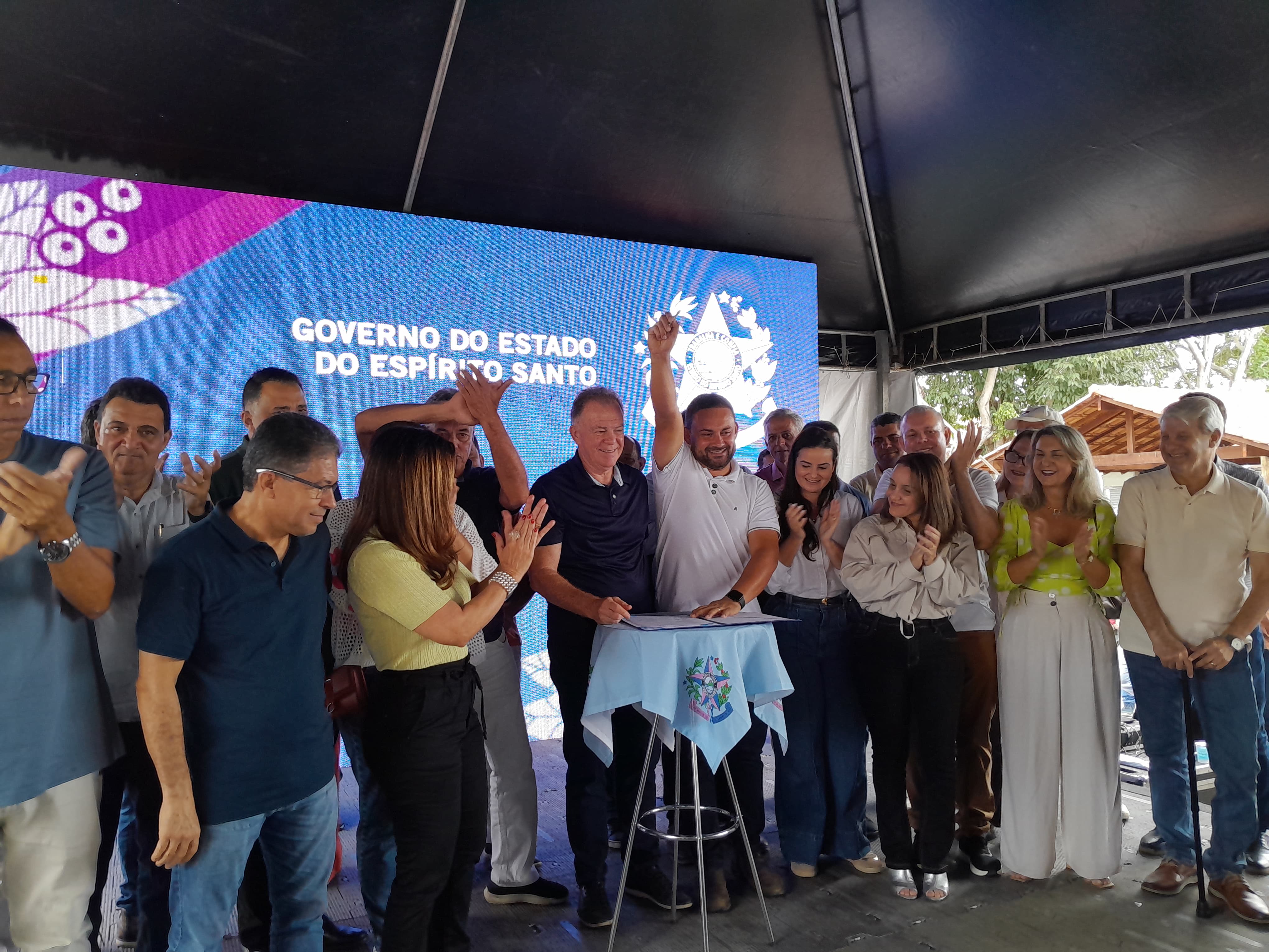 Prefeitura e Governo formalizam pacote de obras histórico